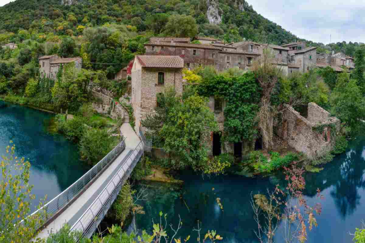 paesaggi storici acqua cristalline