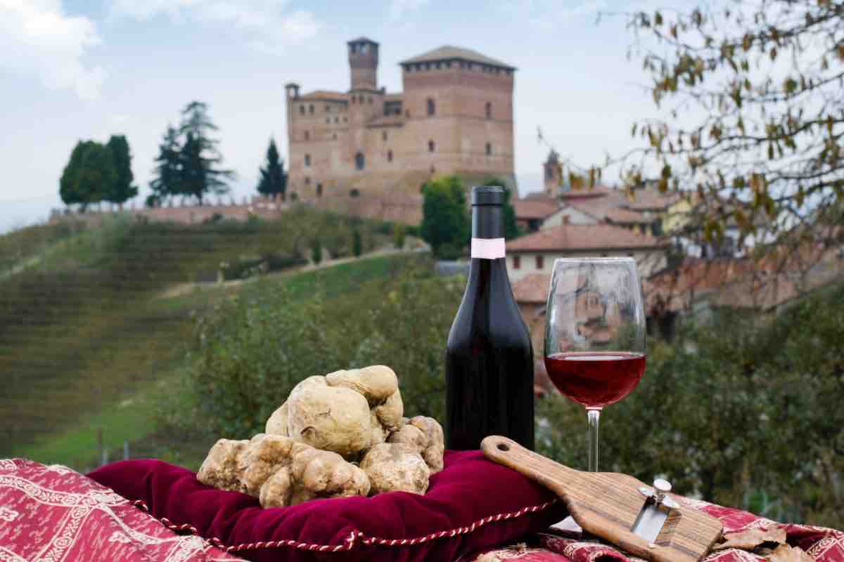 angolo più romantico del Piemonte borgo castello